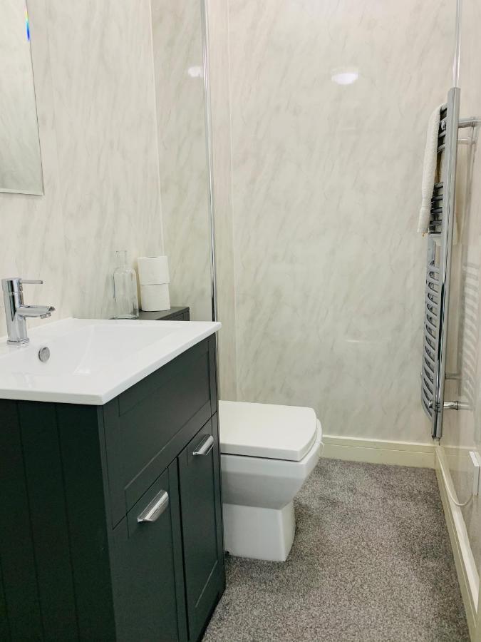 Elthorne Luxury Apartments - Uxbridge Extérieur photo
