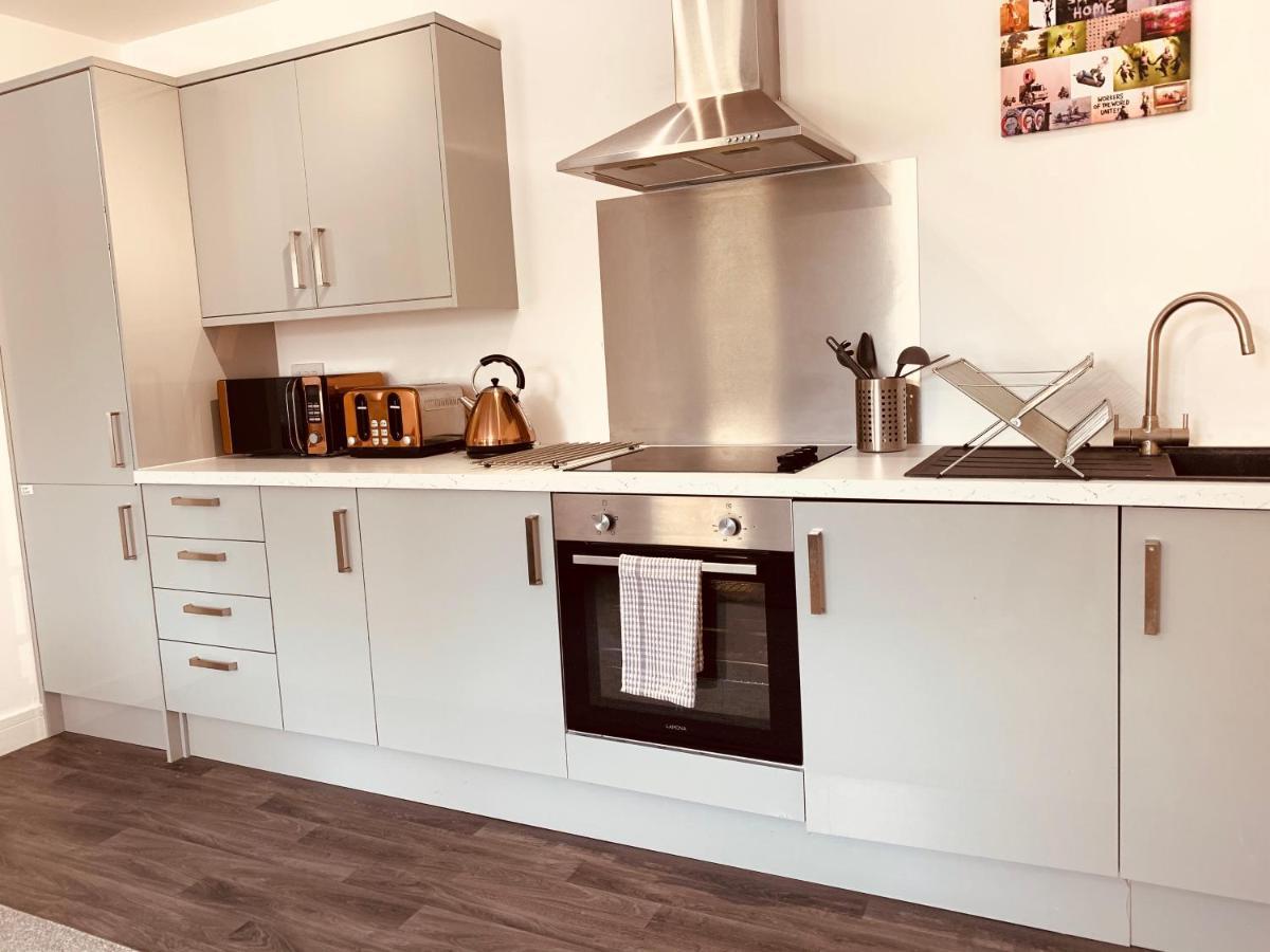 Elthorne Luxury Apartments - Uxbridge Extérieur photo