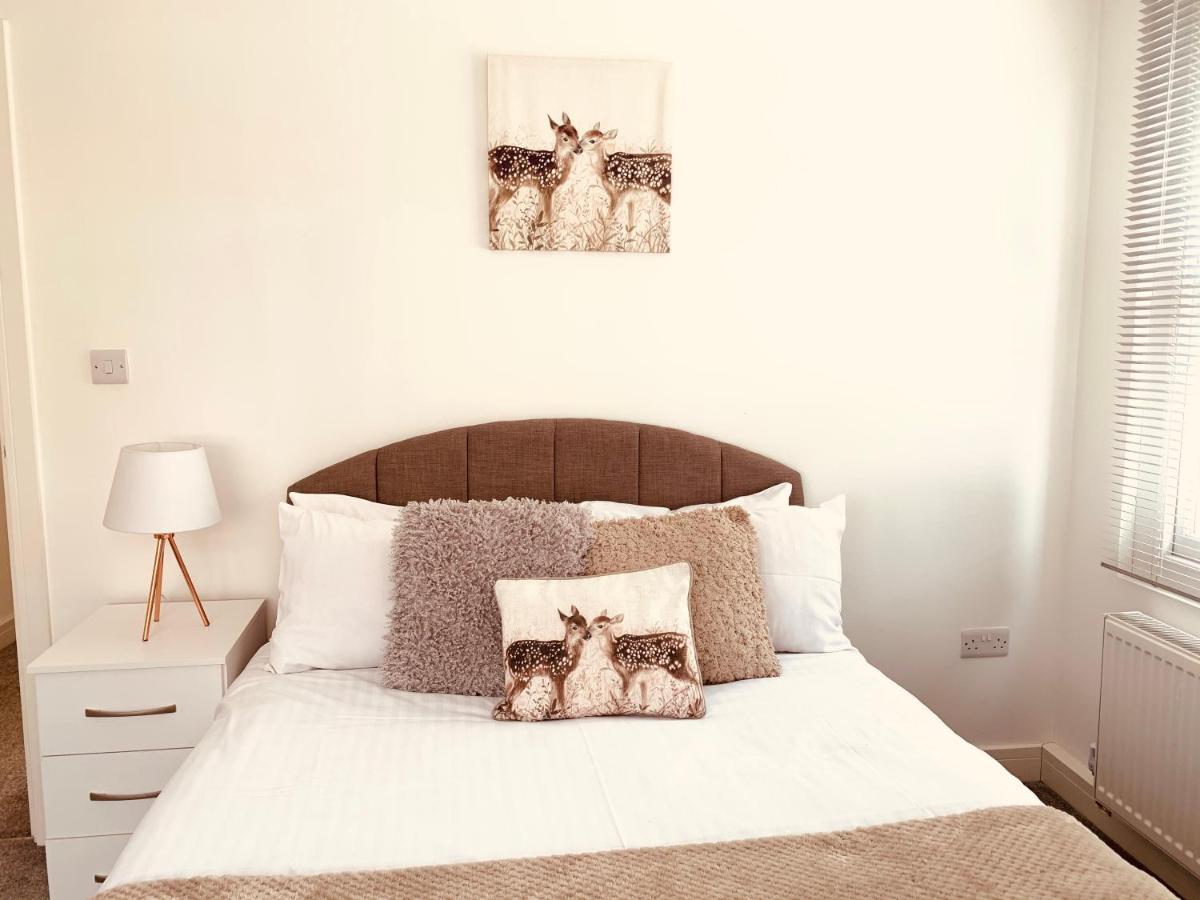 Elthorne Luxury Apartments - Uxbridge Extérieur photo