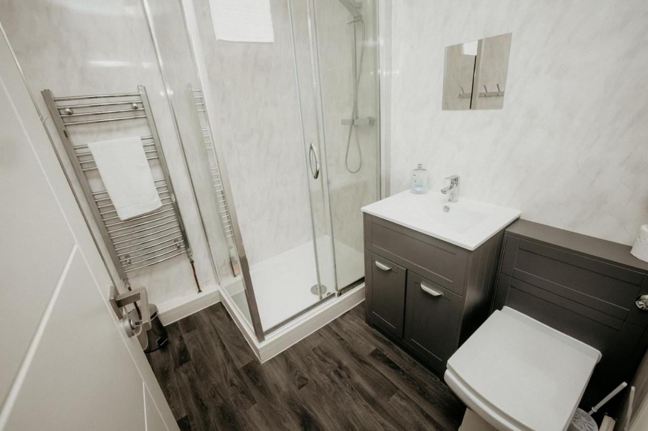 Elthorne Luxury Apartments - Uxbridge Extérieur photo