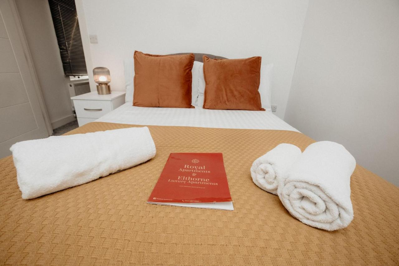 Elthorne Luxury Apartments - Uxbridge Extérieur photo