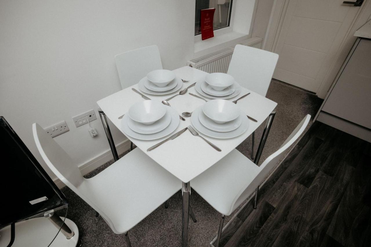Elthorne Luxury Apartments - Uxbridge Extérieur photo