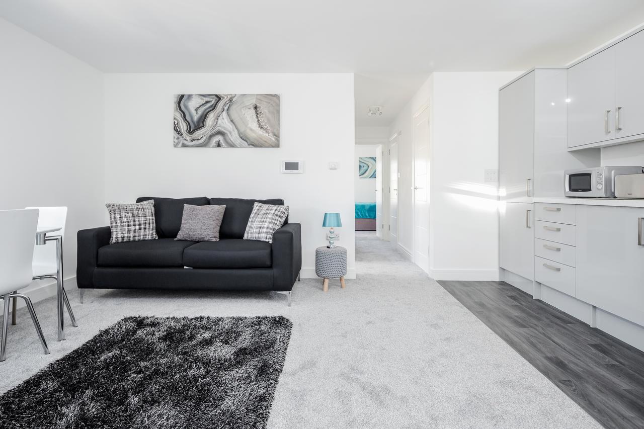 Elthorne Luxury Apartments - Uxbridge Extérieur photo
